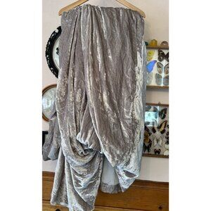 WEST ELM Velvet QUEEN Full DUVET Gray Silver Shiny